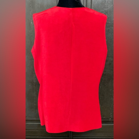 Christie of CA rayon red sleeveless blouse or Vest - Size 14 - Picture 3 of 10